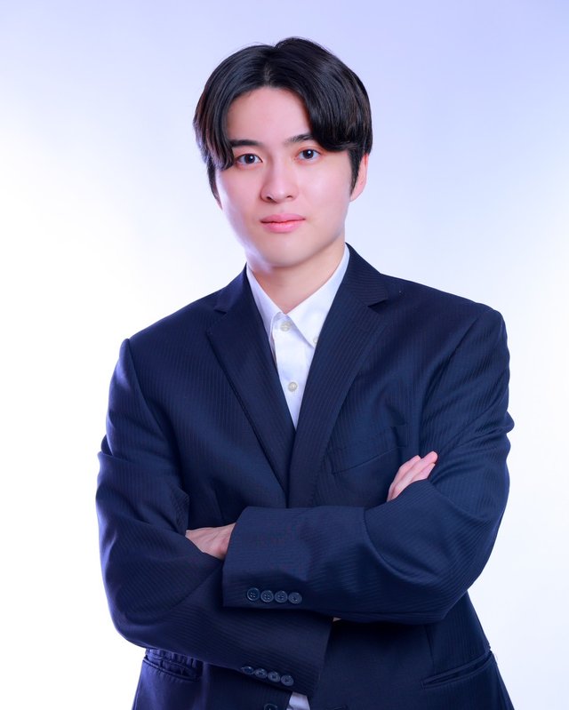 代表 頼慧一郎